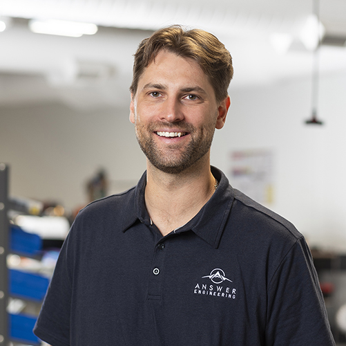 8-About-Team-sinner-daniel-7lores