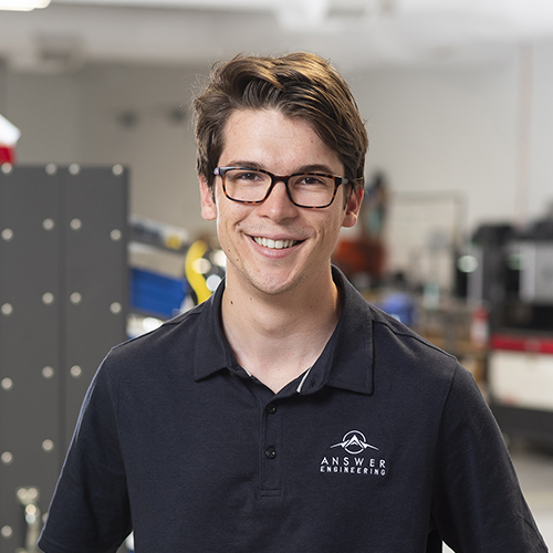 8-About-Team-skowronski-ben-3lores